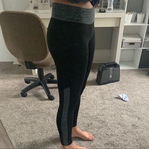 Black and Grey New Balance Workout Legging